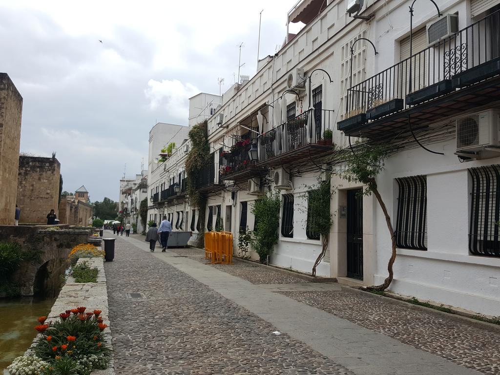Apartamento El Balcon De La Muralla Кордова Экстерьер фото